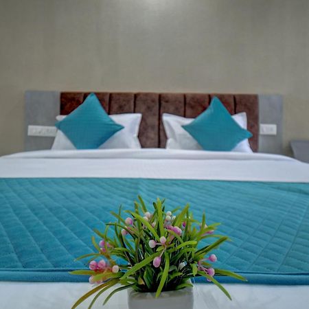 Hotel Cloud 9 Luxury Stay Mysuru Zewnętrze zdjęcie
