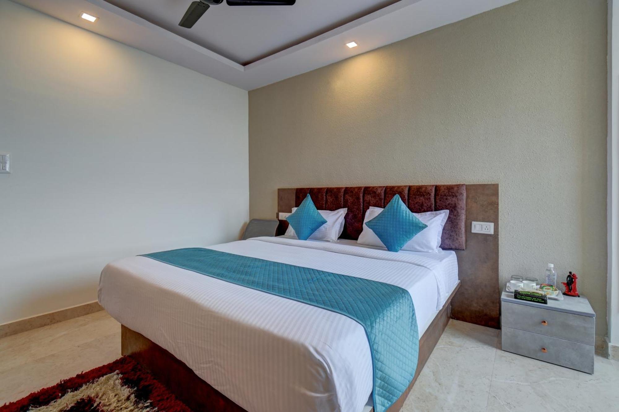 Hotel Cloud 9 Luxury Stay Mysuru Zewnętrze zdjęcie
