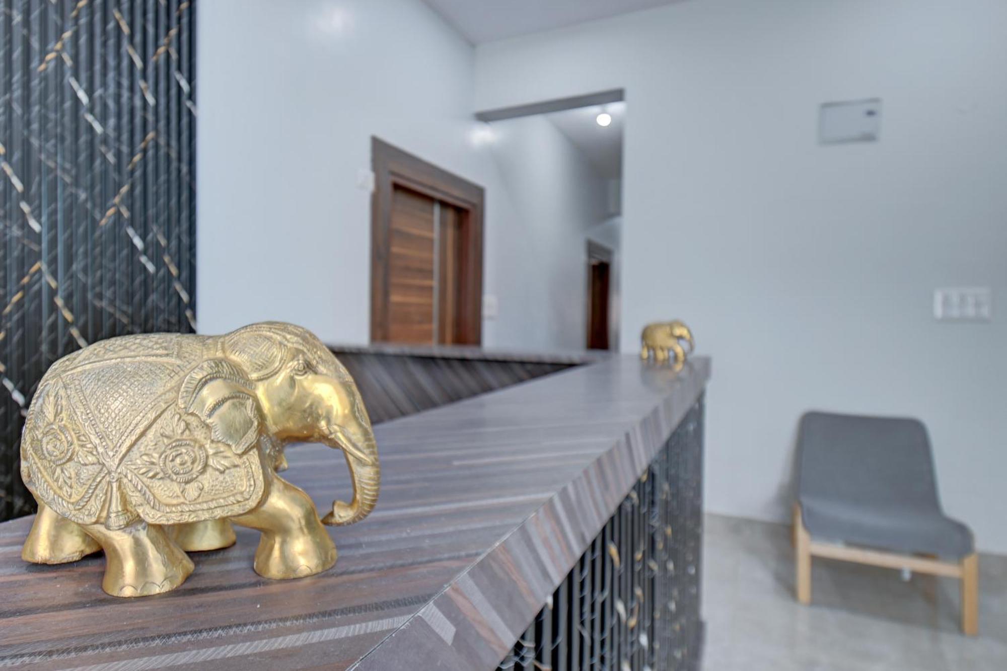 Hotel Cloud 9 Luxury Stay Mysuru Zewnętrze zdjęcie