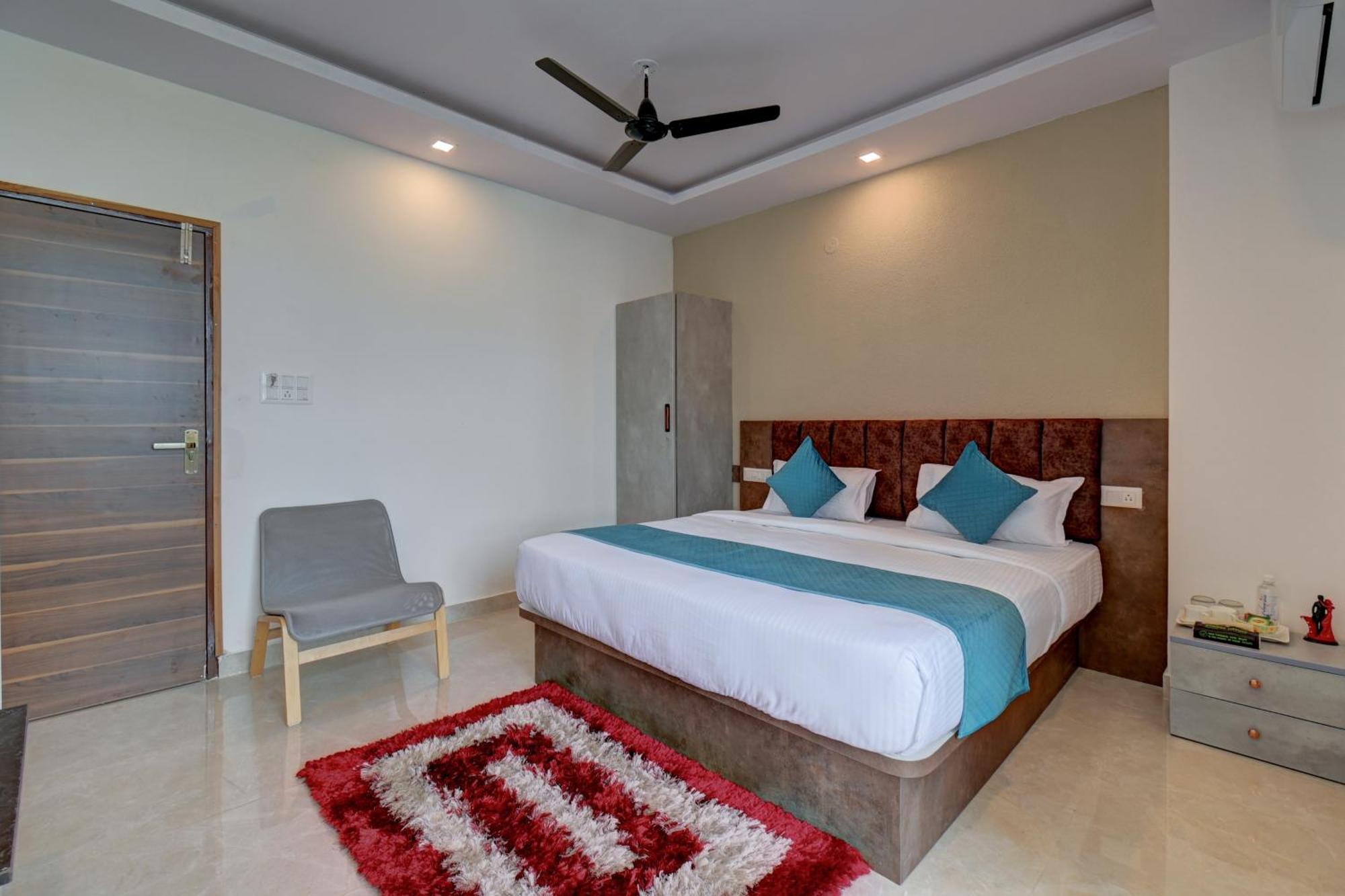Hotel Cloud 9 Luxury Stay Mysuru Zewnętrze zdjęcie