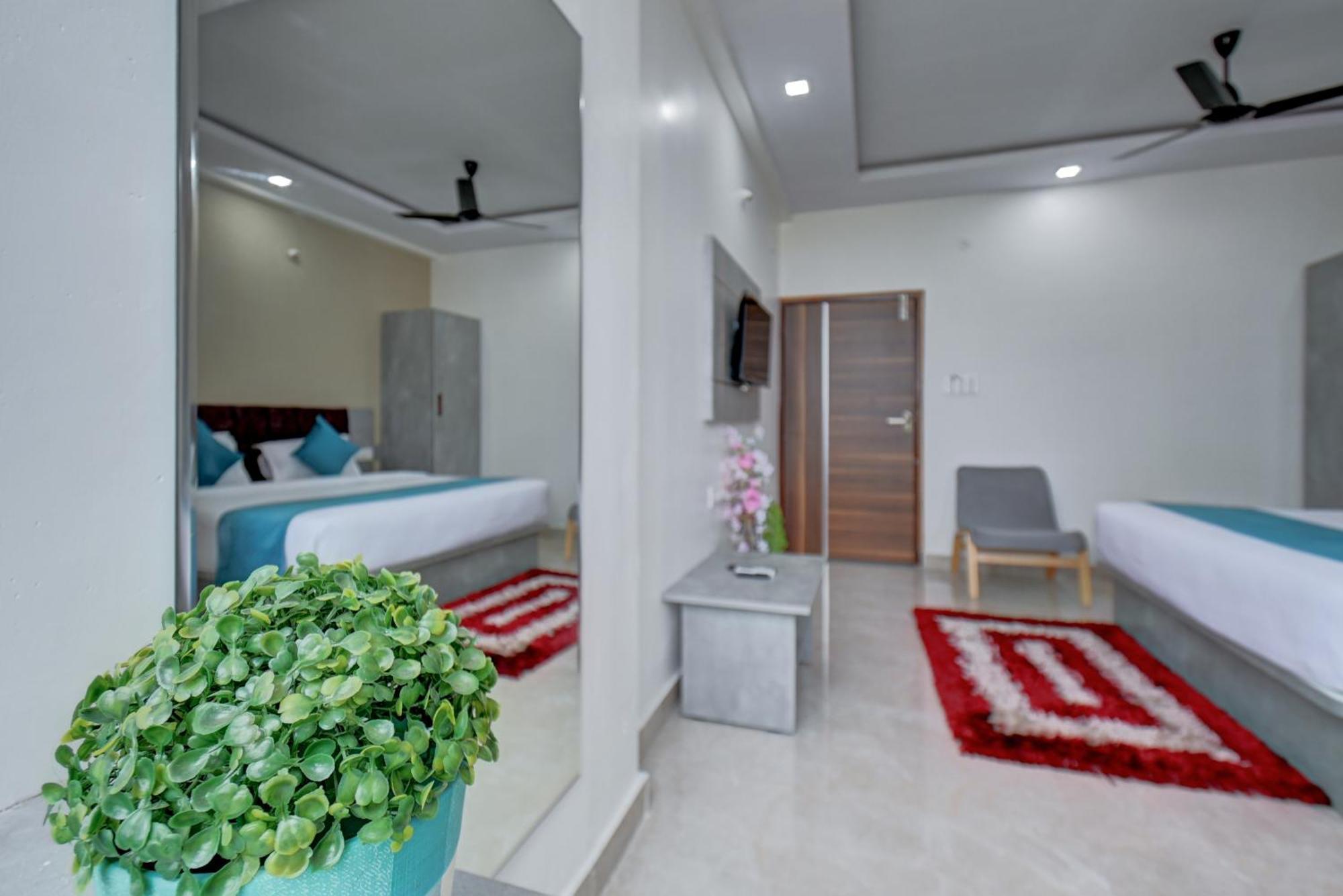 Hotel Cloud 9 Luxury Stay Mysuru Zewnętrze zdjęcie