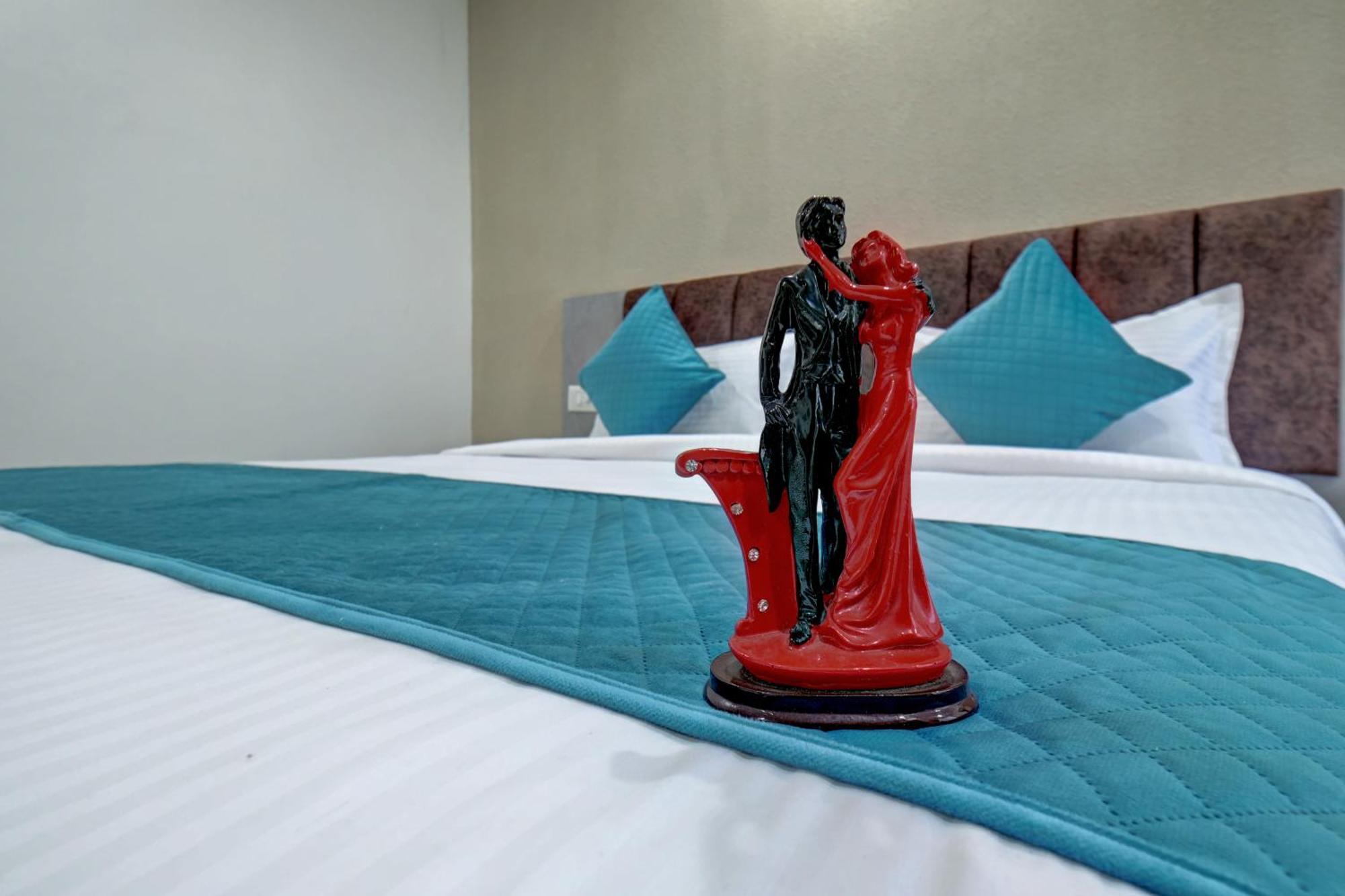 Hotel Cloud 9 Luxury Stay Mysuru Zewnętrze zdjęcie