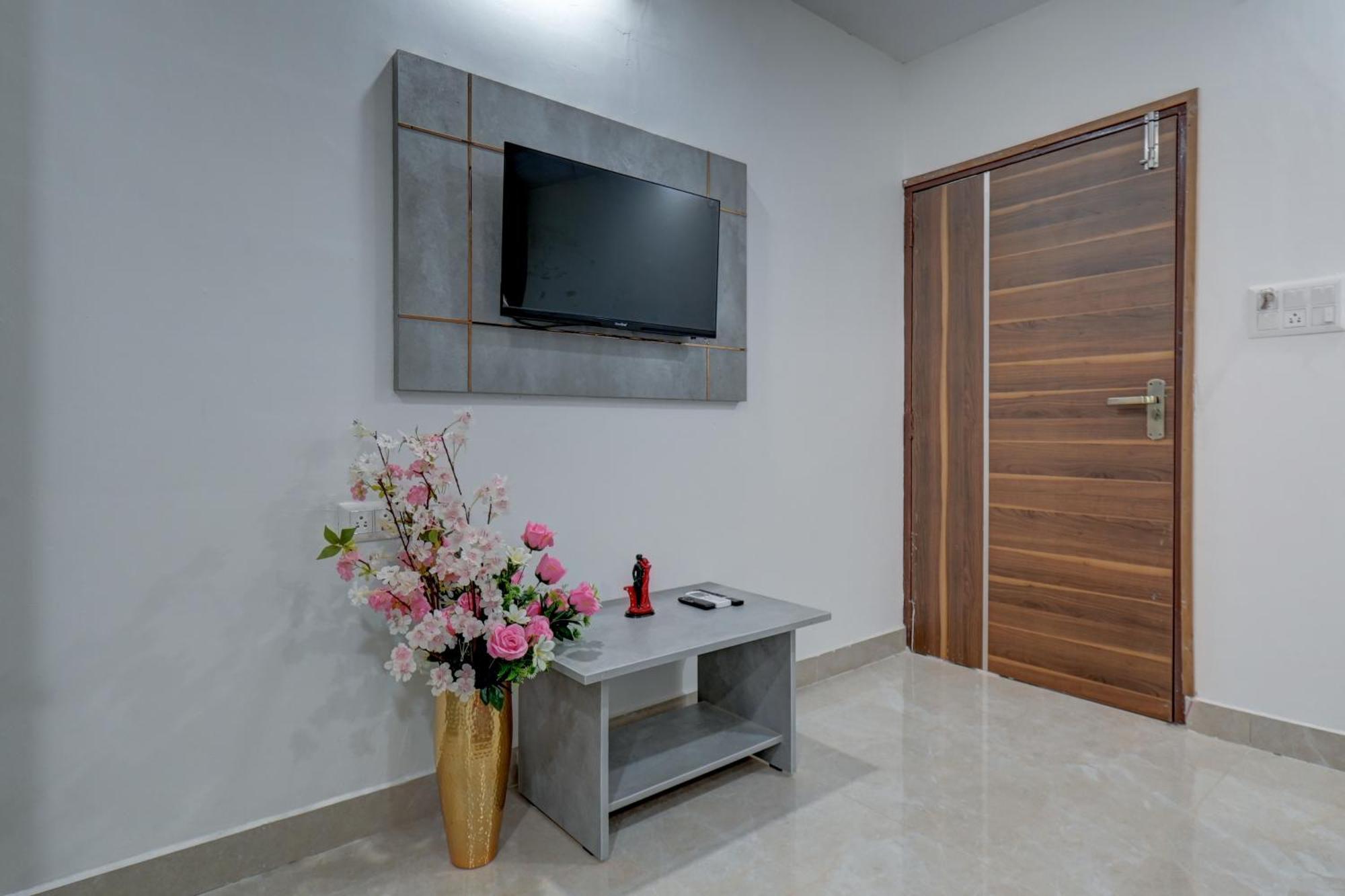 Hotel Cloud 9 Luxury Stay Mysuru Zewnętrze zdjęcie