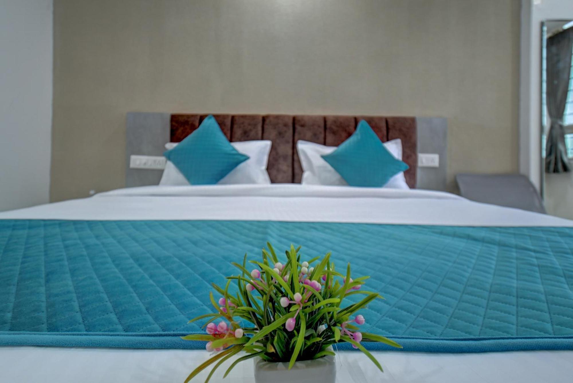Hotel Cloud 9 Luxury Stay Mysuru Zewnętrze zdjęcie